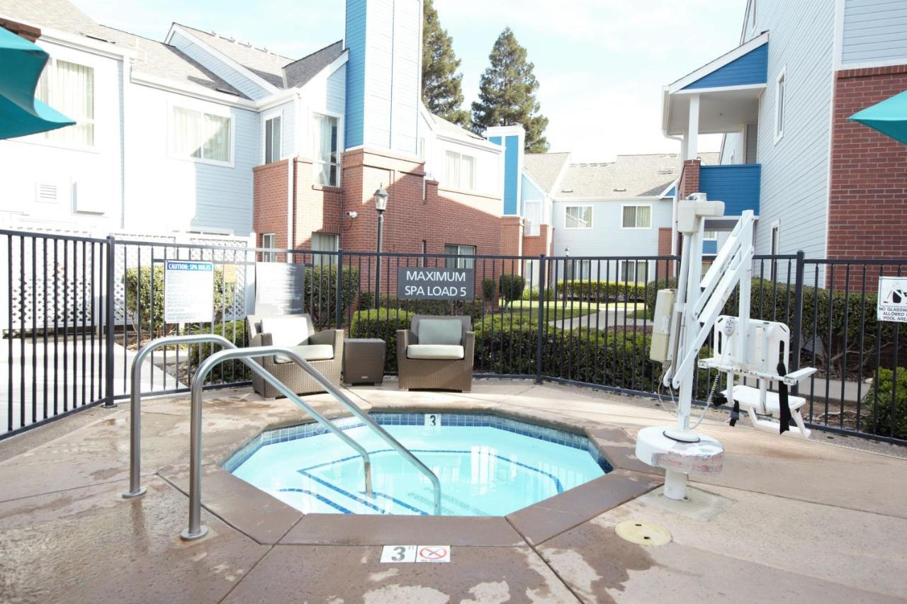 Residence Inn By Marriott Sacramento Airport Natomas Экстерьер фото